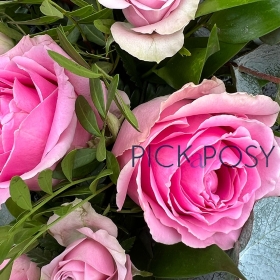 pink-rose-roses-wreath-ring-circle-of-life-funeral-flowers-tribute-delivered-strood-rochester-medway-kent