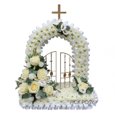 gates-of-heaven-funeral-flowers-tribute-delivered-strood-rochester-medway