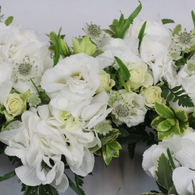 white-hydrangea-open-heart-funeral-flowers-tribute-strood-rochester-medway 