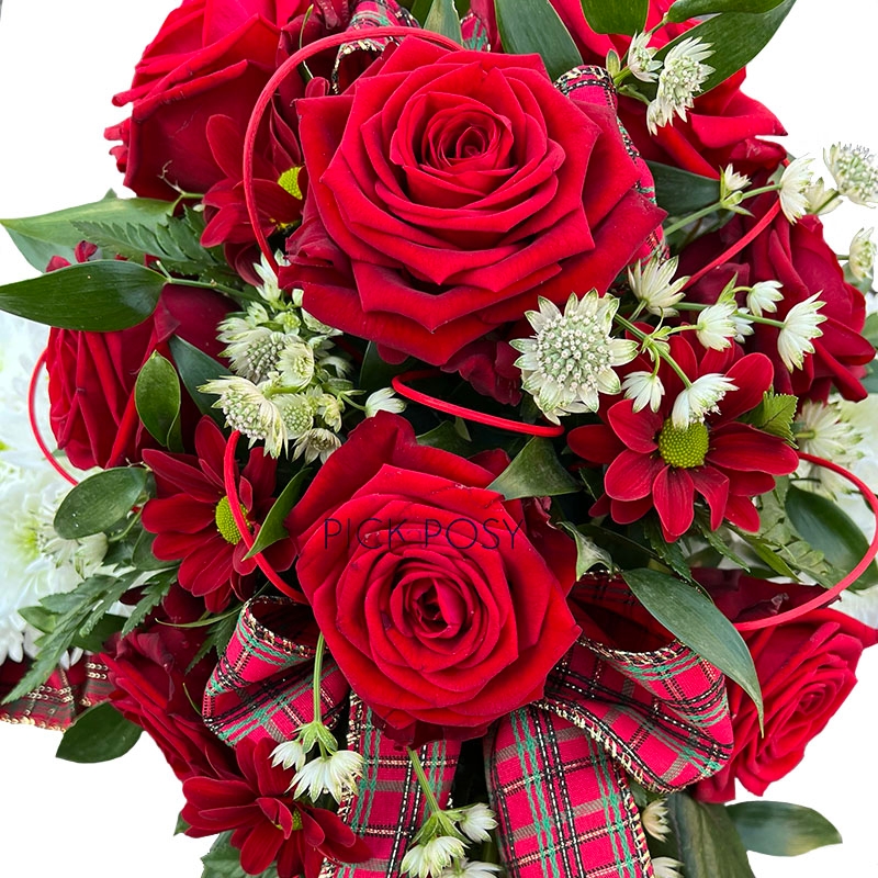 tartan-scottish-scotland-cross-wreath-funeral-flowers-delivered-strood-rochester-medway-kent