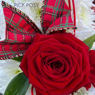 tartan-scottish-scotland-cross-wreath-funeral-flowers-delivered-strood-rochester-medway-kent