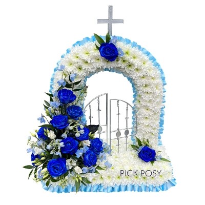 blue-roses-gates-of-heaven-funeral-flowers-tribute-delivered-strood-rochester-medway-kent