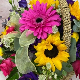 harlequin-bright-colourful-basket-arrangement-flowers-delivery-strood-rochester-medway-kent