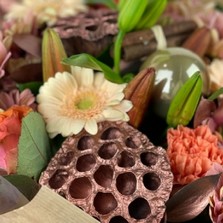 Frankincense-Myrrh-hand-tie-bouquet-christmas-Christ mass-xmas-delivered-flowers-strood-rochester-medway-kent