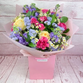 carousel-peach-roses-stocks-gift-bouquet-summer-delivered-strood-rochester-medway 
