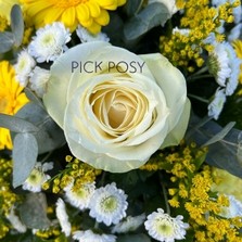 yellow-white-bright-single-ended-open-ended-spray-funeral-flowers-tribute-delivered-strood-rochester-medway-kent