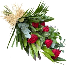 roses-tied-natural-tied-sheaf-wreath-funeral-flowers-tribute-delivered-strood-rochester-medway-kent 