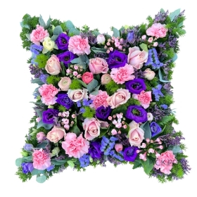 pink-purple-loose-cushion-wreath-funeral-flowers-tribute-delivered-strood-rochester-kent