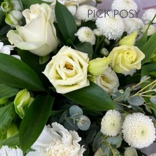 pure-simple-handtie-aquapacked-flowers-delivered-strood-rochester-medway-kent