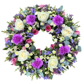 classic-wreath-loose-pink-purple-lilac-white-funeral-flowers-ring-circle-of-life-delivered-strood-rochester-medway-kent
