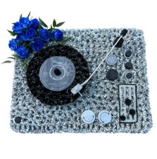 record-player-vinyl-records-dj-deck-funeral-flowers-tribute-delivered-strood-rochester-medway-kent