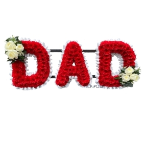 red-based-letter-letters-wreath-arsenal-manchester-united-funeral-flowers-tribute-delivered-strood-rochester-medway-kent